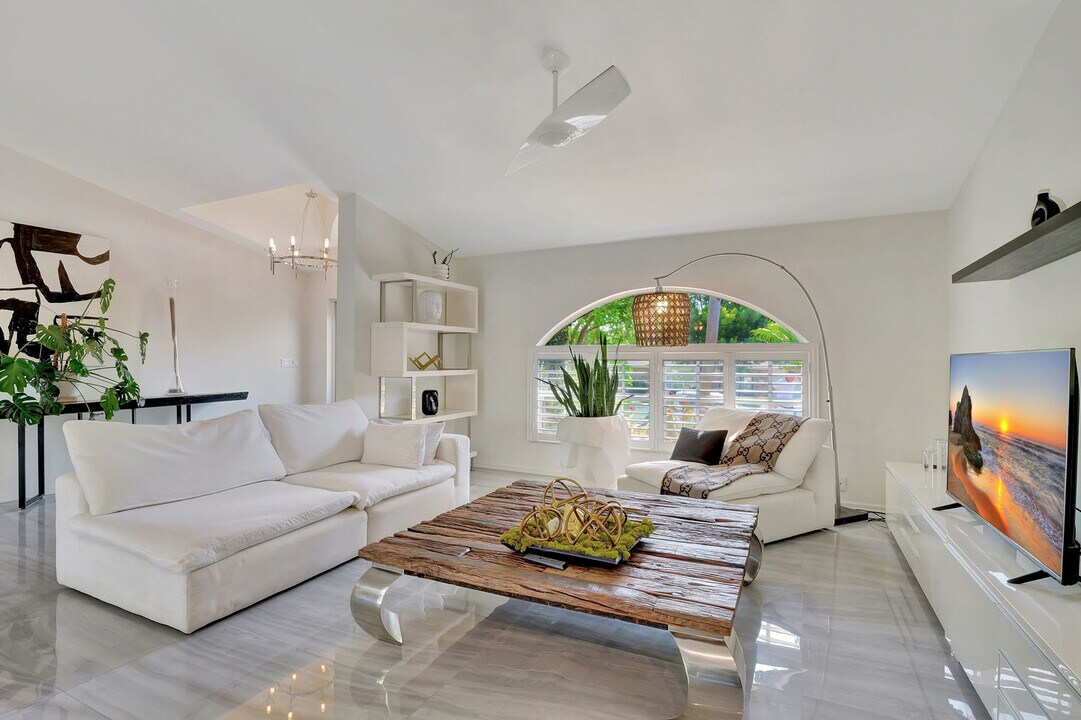 27196 Belle Rio Dr in Bonita Springs, FL - Building Photo