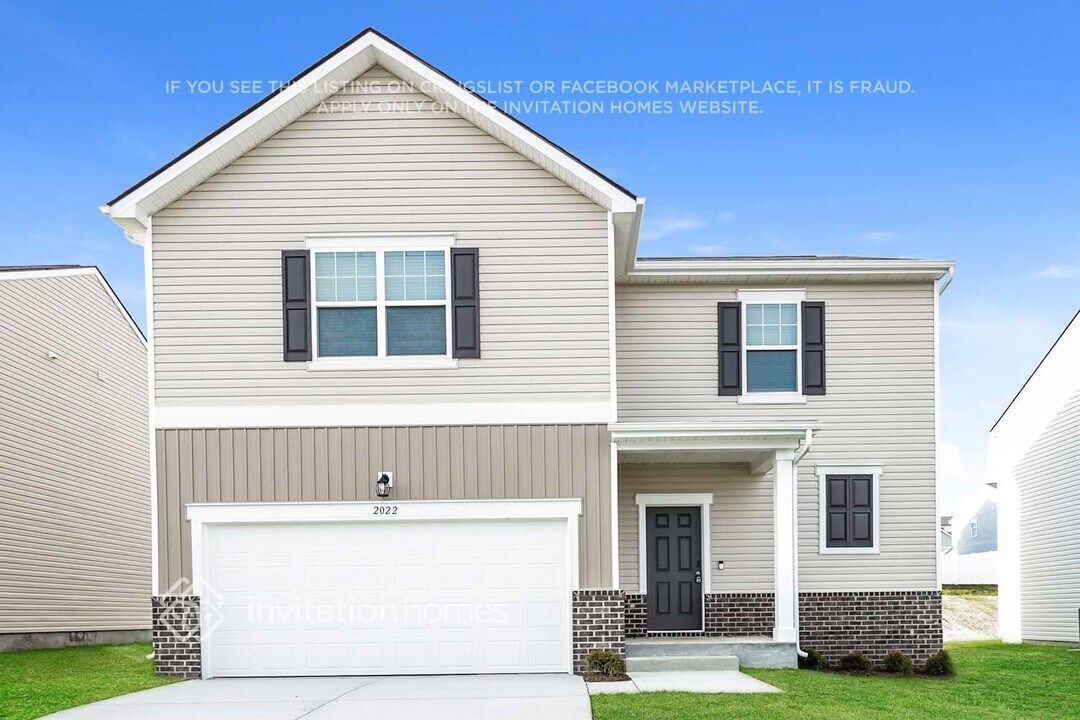 2022 Sellerback Wy in Columbia, TN - Building Photo