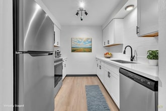 Bluebird Cozine Creek Apartments in McMinnville, OR - Foto de edificio - Building Photo