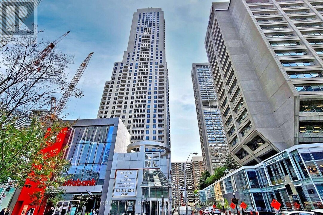 35-3435 Balmuto St in Toronto, ON - Building Photo