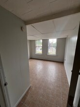 1112 Lenox Ave-Unit -2F in Utica, NY - Building Photo - Building Photo