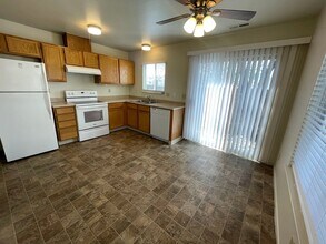 3905 Pheasant Dr in Carson City, NV - Building Photo - Building Photo