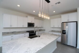 16067 W El Cortez Pl in Sun City West, AZ - Building Photo - Building Photo