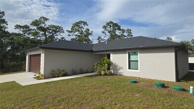 1125 Copley St E in Lehigh Acres, FL - Building Photo - Building Photo