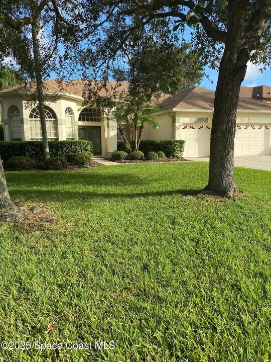 153 East St in Longwood, FL - Building Photo