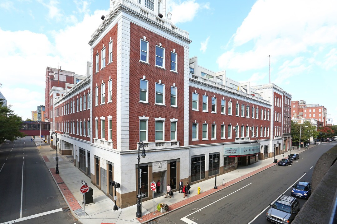 Temple Square Apartments in New Haven, CT - Building Photo