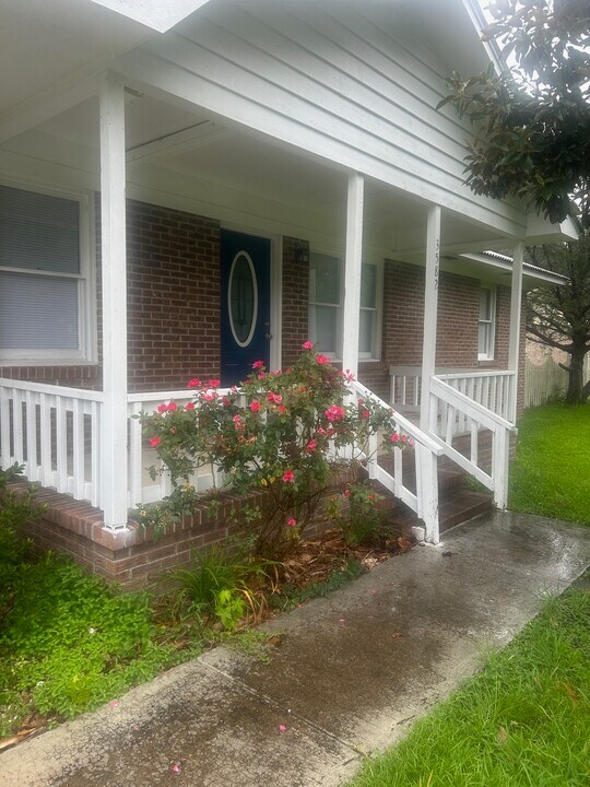 3582 Greenwood Dr in Conway, SC - Building Photo