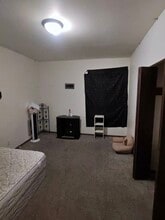 934 S 13th St in Manitowoc, WI - Building Photo - Building Photo