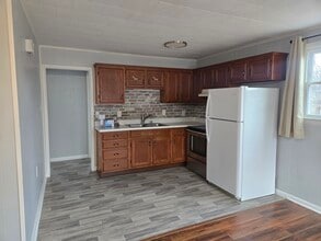 331 N Seton Ave in Emmitsburg, MD - Foto de edificio - Building Photo