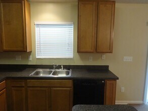 6421 Pinewood Hills Dr in Jacksonville, FL - Building Photo - Building Photo