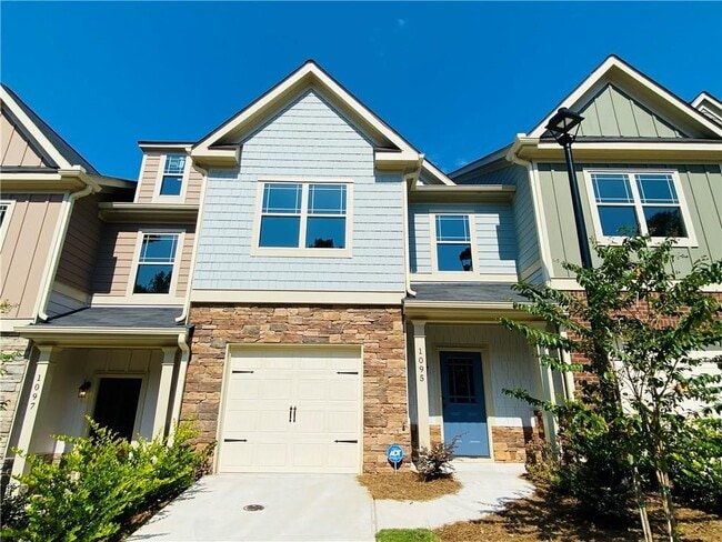 property at 1095 N Village Dr