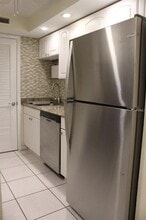 1799 N Highland Ave, Unit 91 in Clearwater, FL - Foto de edificio - Building Photo