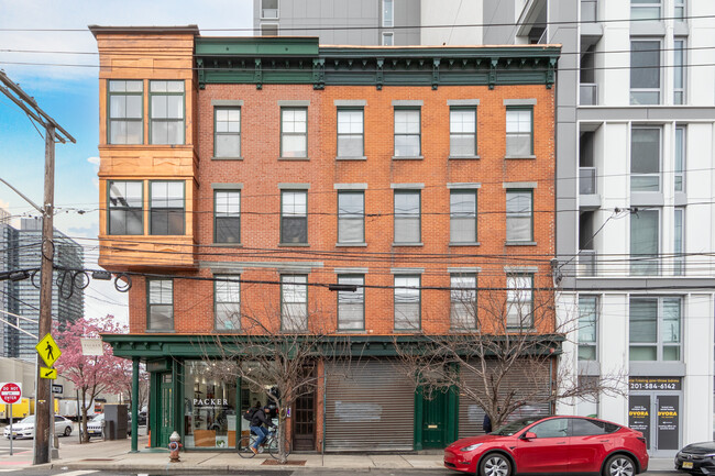 Olde Hudson Brownstone Condos in Jersey City, NJ - Foto de edificio - Building Photo