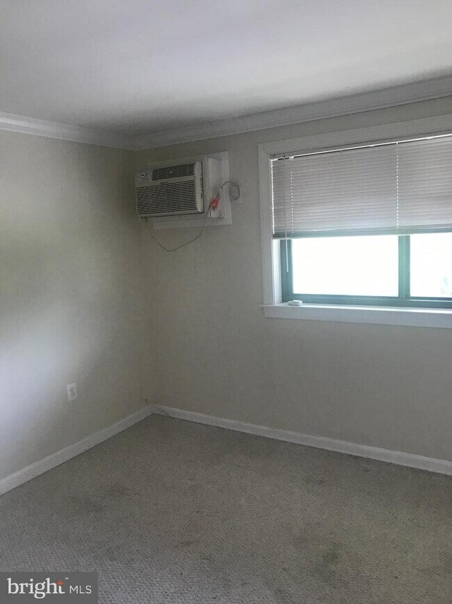 3105 Naylor Rd SE-Unit -302 in Washington, DC - Building Photo - Building Photo