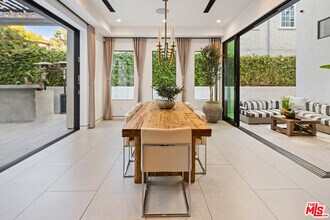 1562 Ensley Ave in Los Angeles, CA - Building Photo - Building Photo