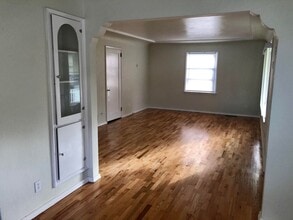 2318 10th St in Bremerton, WA - Building Photo - Building Photo