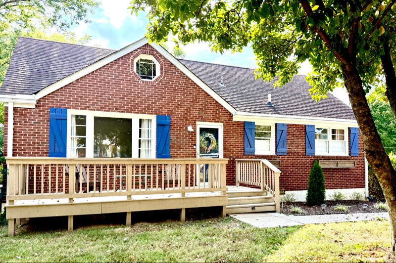 214 Donelson Hills Dr in Nashville, TN - Building Photo