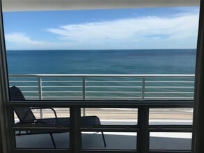 812 Briny Ave in Pompano Beach, FL - Building Photo - Building Photo