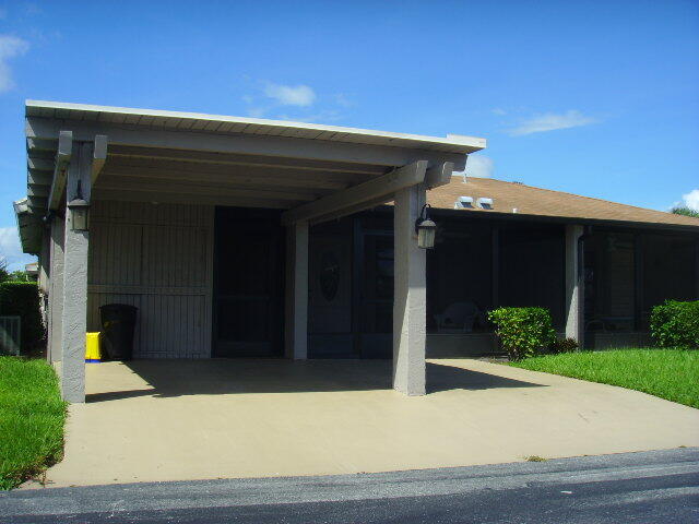 6702 Moonlit Dr in Delray Beach, FL - Building Photo