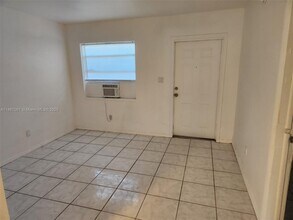 2640 NW 2nd St in Pompano Beach, FL - Building Photo - Building Photo