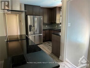 38 Capilano Dr in Ottawa, ON - Building Photo - Building Photo