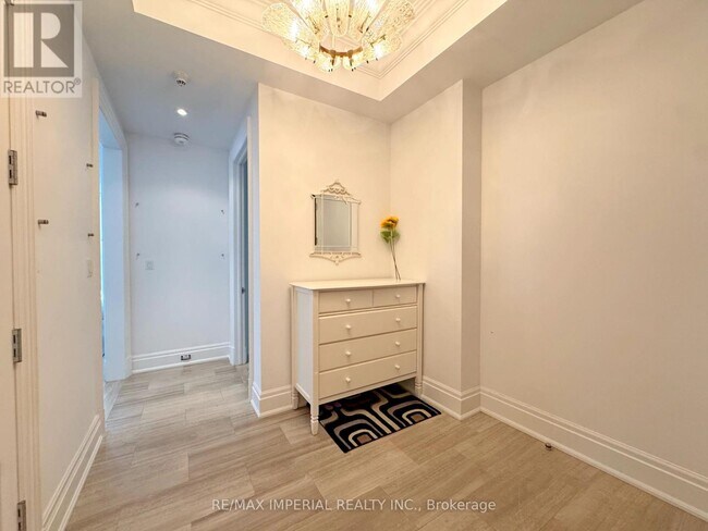 55-455 Scollard St in Toronto, ON - Building Photo - Building Photo