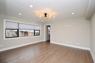 5710 N Hermitage Ave in Chicago, IL - Building Photo - Building Photo