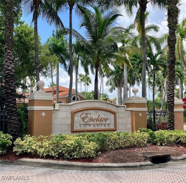 property at 1210 Wildwood Lakes Blvd