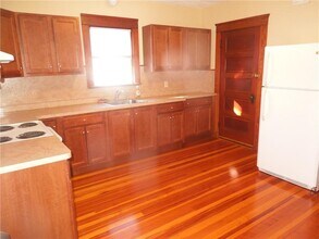 44 Gentian Ave in Providence, RI - Building Photo - Building Photo