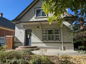 623 S Logan St in Denver, CO - Foto de edificio - Building Photo