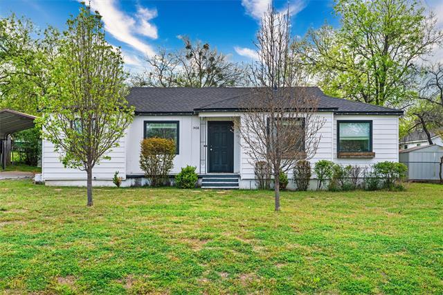 property at 1408 N Elm St