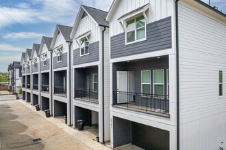 316 Thornton Rd in Houston, TX - Building Photo - Primary Photo