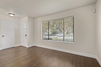 4886 Rue Le Mans in San Jose, CA - Building Photo - Building Photo