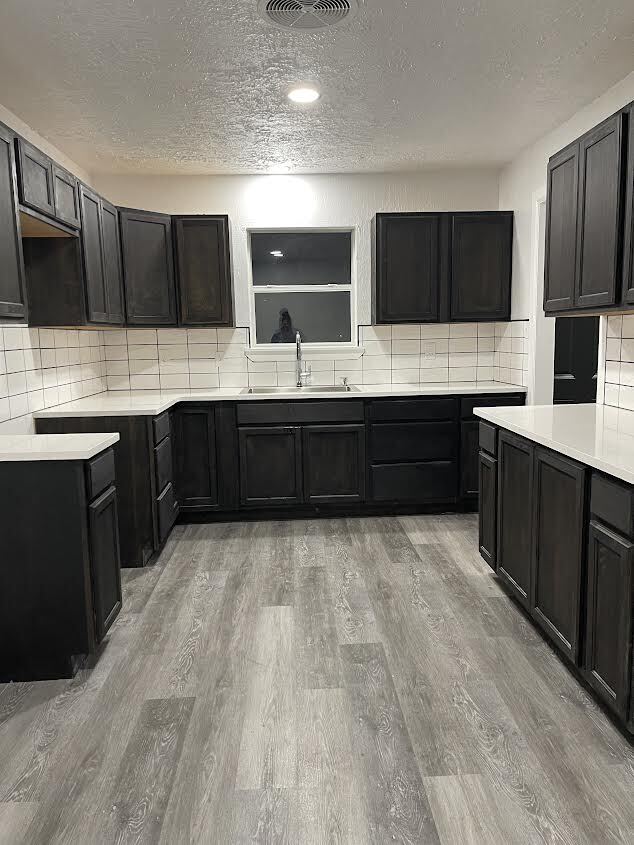 property at 904 W Robinson St