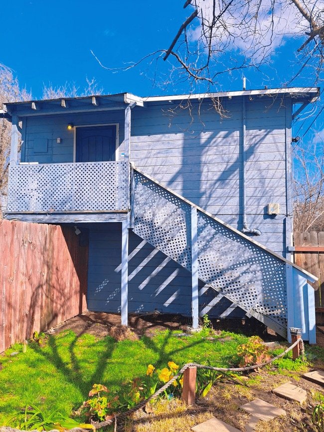 property at 1220 E Terrace Ave