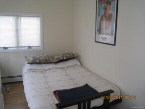 82 California St in Long Beach, NY - Building Photo - Building Photo