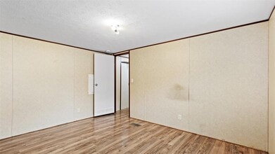 91 Maple Ln in Shepherd, TX - Building Photo - Building Photo