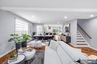 6 Stanley Wy in Wanaque, NJ - Building Photo - Building Photo