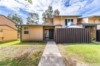92-950-950 Makakilo Dr in Kapolei, HI - Building Photo - Building Photo