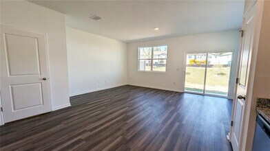 6177 Calle Ochoa St in Zephyrhills, FL - Building Photo - Building Photo