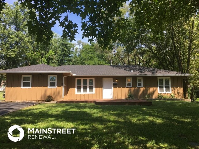 property at 7500 E 110th St