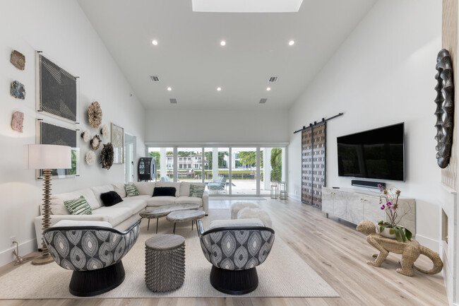 property at 215 Island Dr