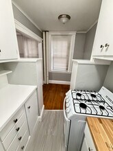 116 Riverway, Unit 2 in Boston, MA - Building Photo - Building Photo