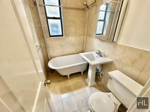 West 11th Street in New York, NY - Building Photo - Building Photo