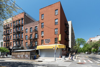 159 Avenue C in New York, NY - Building Photo - Building Photo