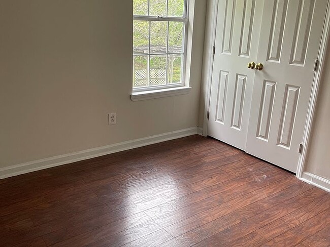 property at 101 Long Ridge Dr