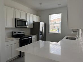 82 Crisanto Rd in St. Augustine, FL - Building Photo - Building Photo
