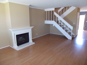 31 Seabird Ct in Newport Beach, CA - Building Photo - Building Photo