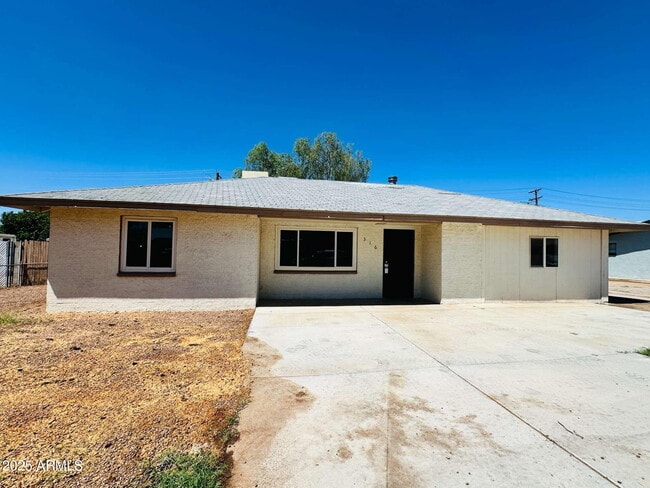 316 N 84th Pl in Mesa, AZ - Building Photo - Building Photo