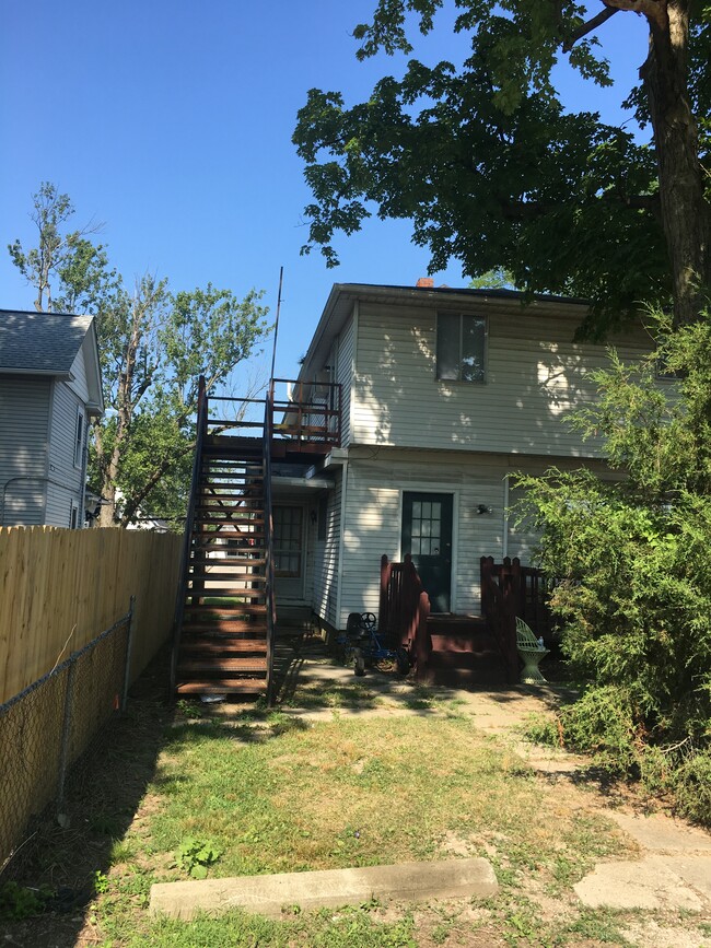 297 S Sandusky St, Unit C in Delaware, OH - Building Photo - Building Photo